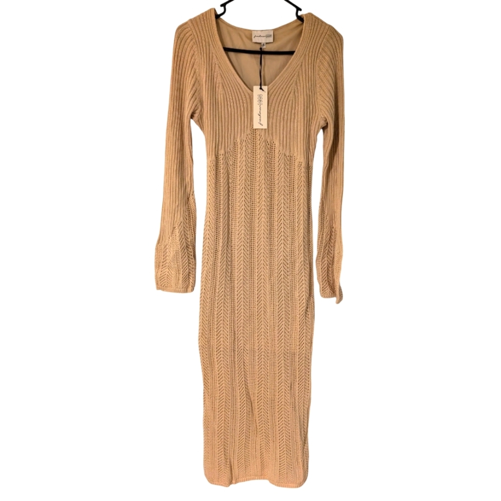 NWT Freshmen 1996 full length knitted long sleeved dress